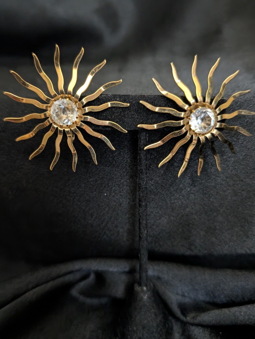 #67. Fabulous  Vintage Gold 80s Sunburst  Earrings With Cubic Zirconia